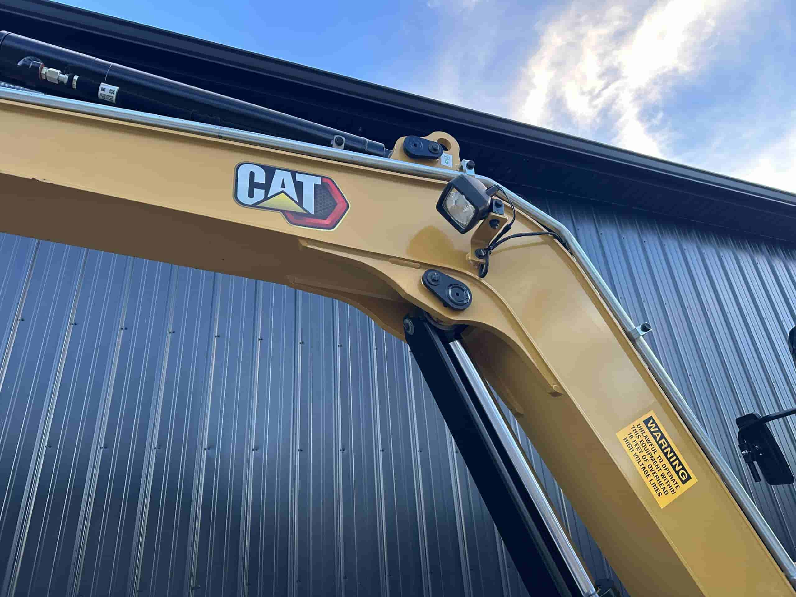 2021 CAT 305E2
